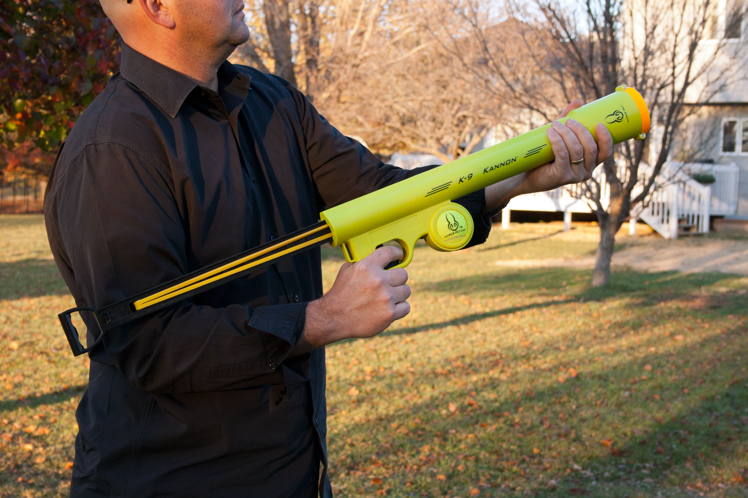 Mechanische Ballkanone Hund Optamit Hundespielzeug Launcher